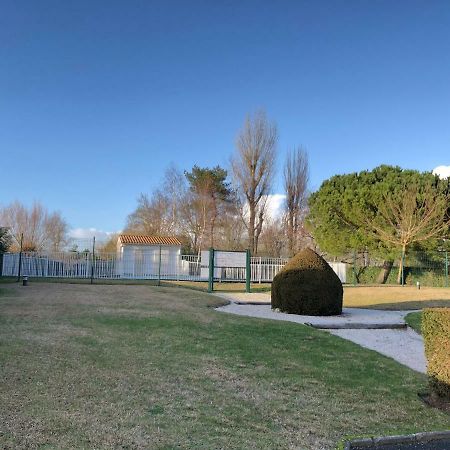 Appartement Spacieux A Pontaillac, Proche Plage Royan Luaran gambar