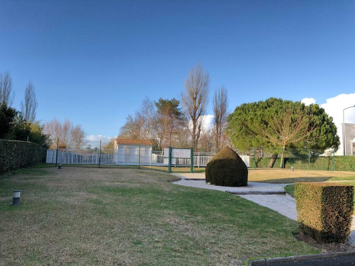 Appartement Spacieux A Pontaillac, Proche Plage Royan Luaran gambar